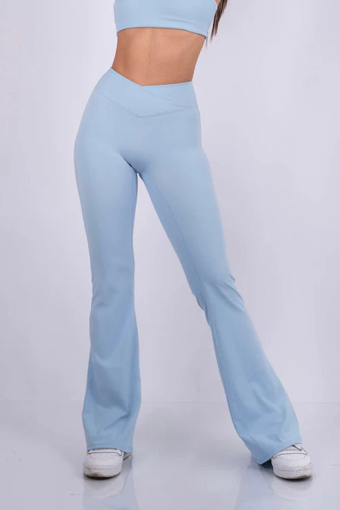 ULTIMATE FLARE PANTS CELESTE