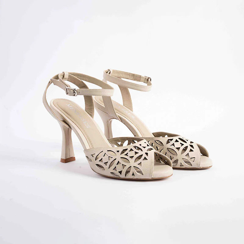 STILETTO BALCONES HUESO