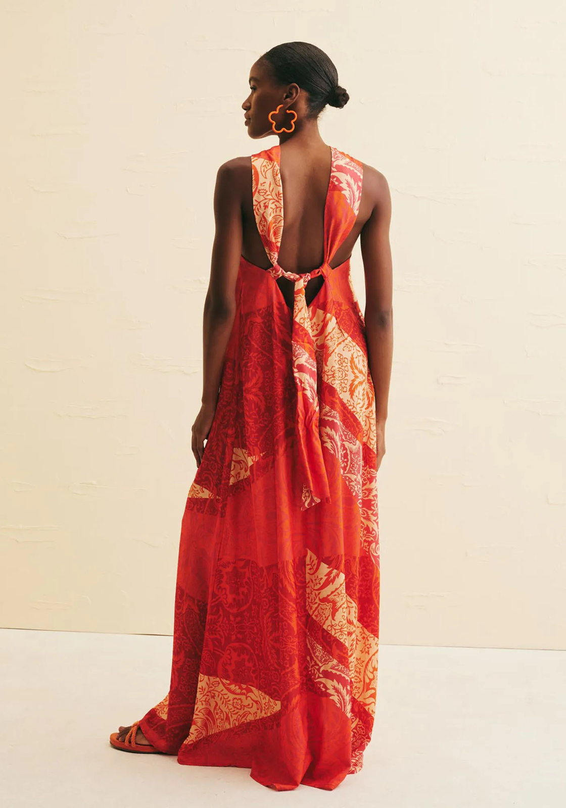 VESTIDO ESTAMPADO NUEVA CANCIÓN