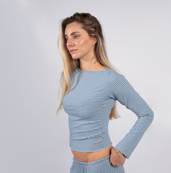 CONJUNTO RAYAS CELESTE