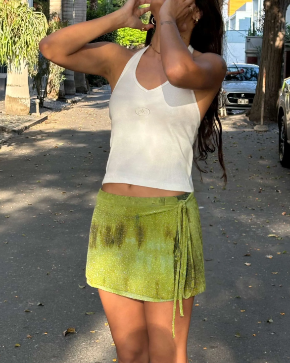 SHORT + FALDA ENVOLVENTE VERDE