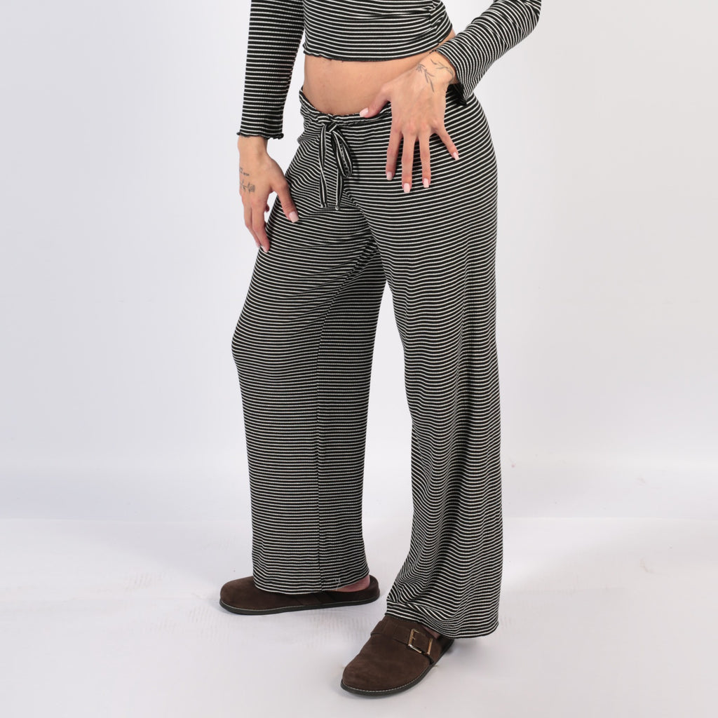 CONJUNTO RAYAS NEGRO