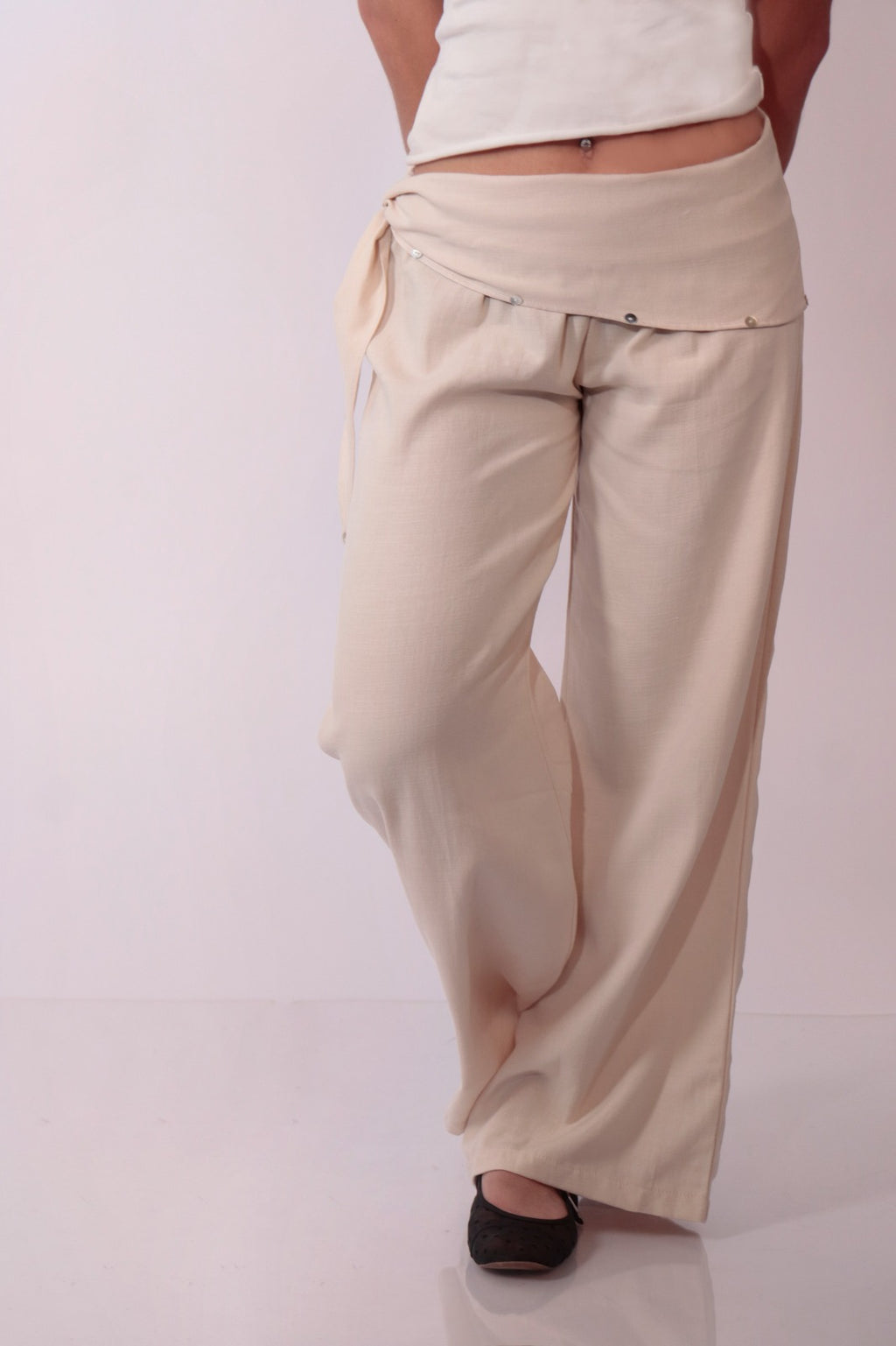 PANTALÓN + PAÑOLETA HUESO