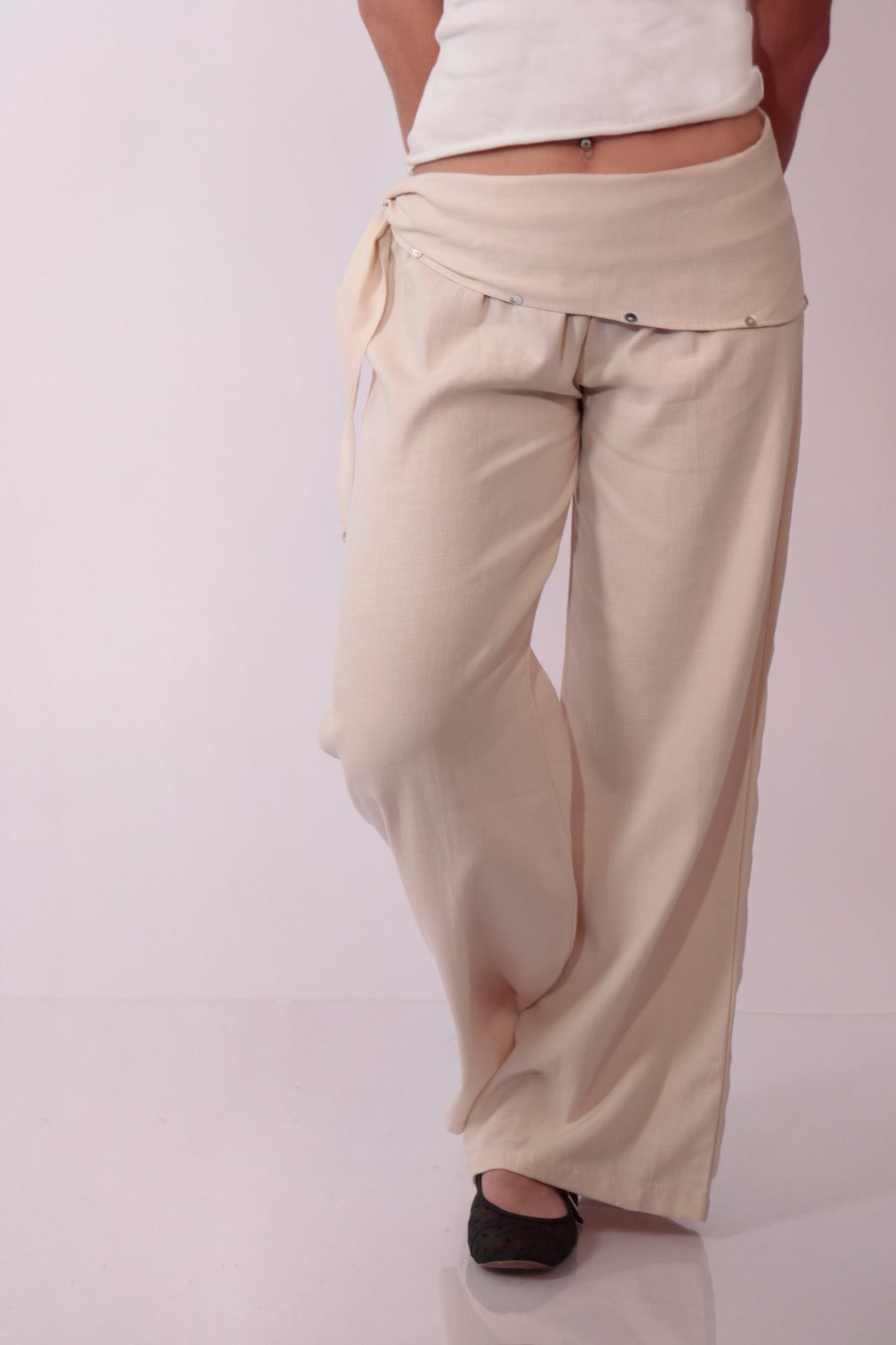 PANTALÓN + PAÑOLETA HUESO