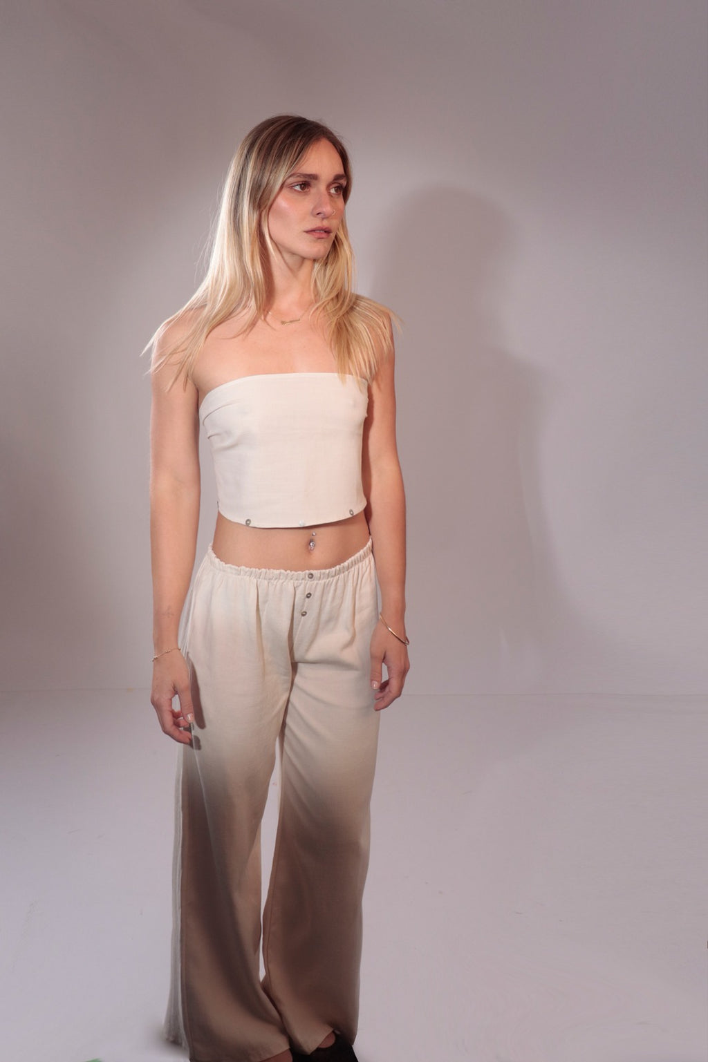 PANTALÓN + PAÑOLETA HUESO