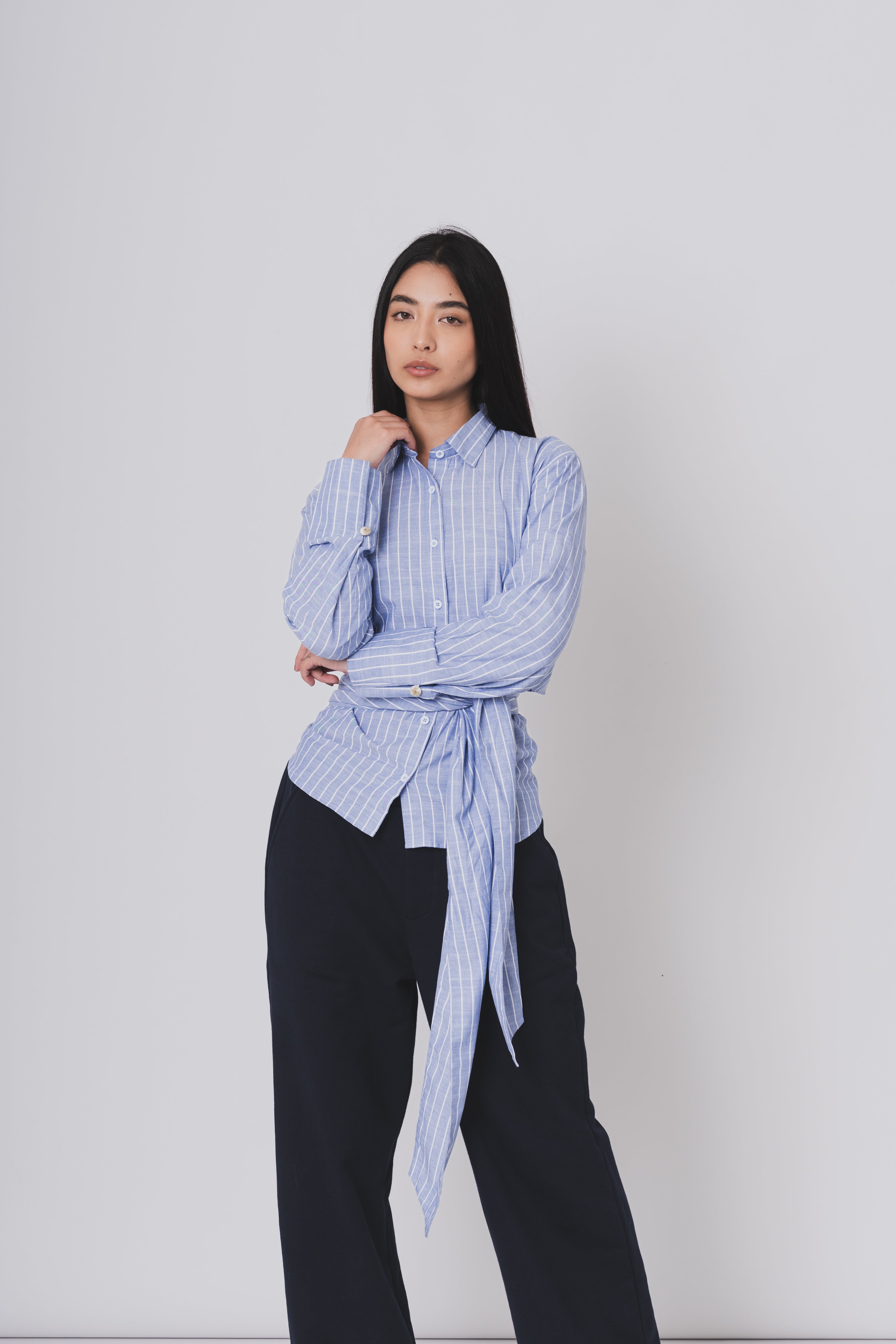 CONVERTIBLE TIE SHIRT